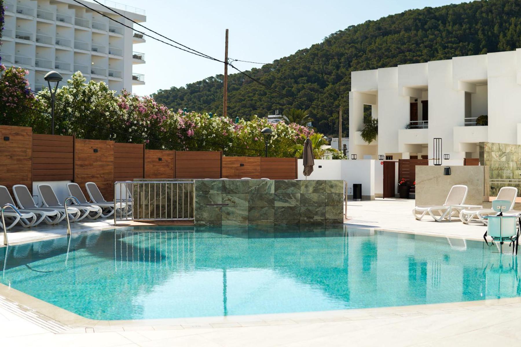 Apartament Typic Oasis Sa Tanca Cala Llonga  Zewnętrze zdjęcie
