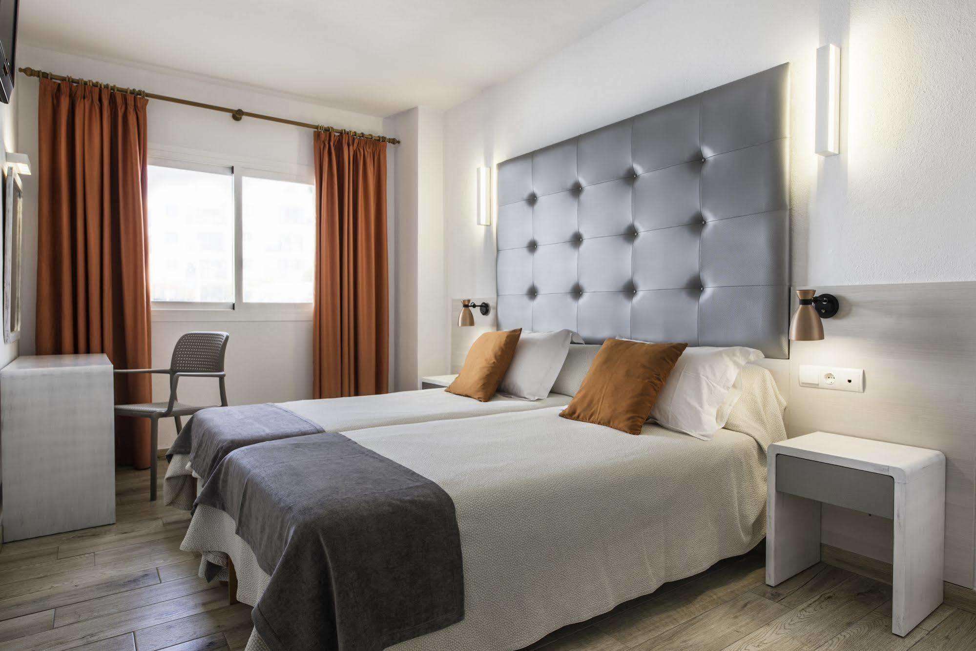 Apartament Typic Oasis Sa Tanca Cala Llonga  Zewnętrze zdjęcie