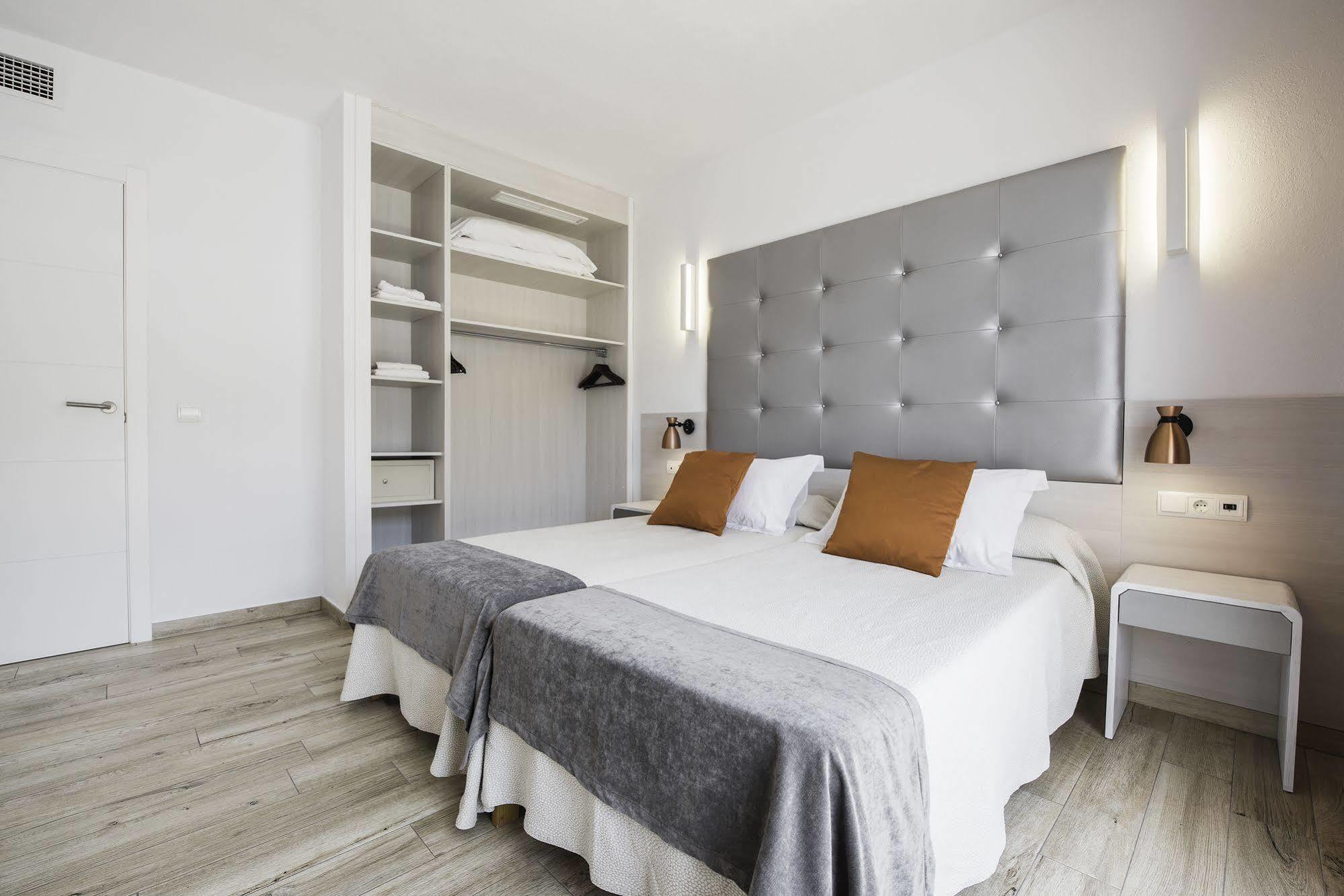 Apartament Typic Oasis Sa Tanca Cala Llonga  Zewnętrze zdjęcie